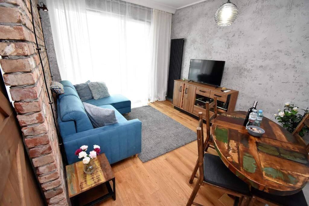 Apartament Blue Bastion Walowa 23C Z Klimatyzacja I Miejscem Parkingowym W Podziemnym Parkingu 그단스크 외부 사진